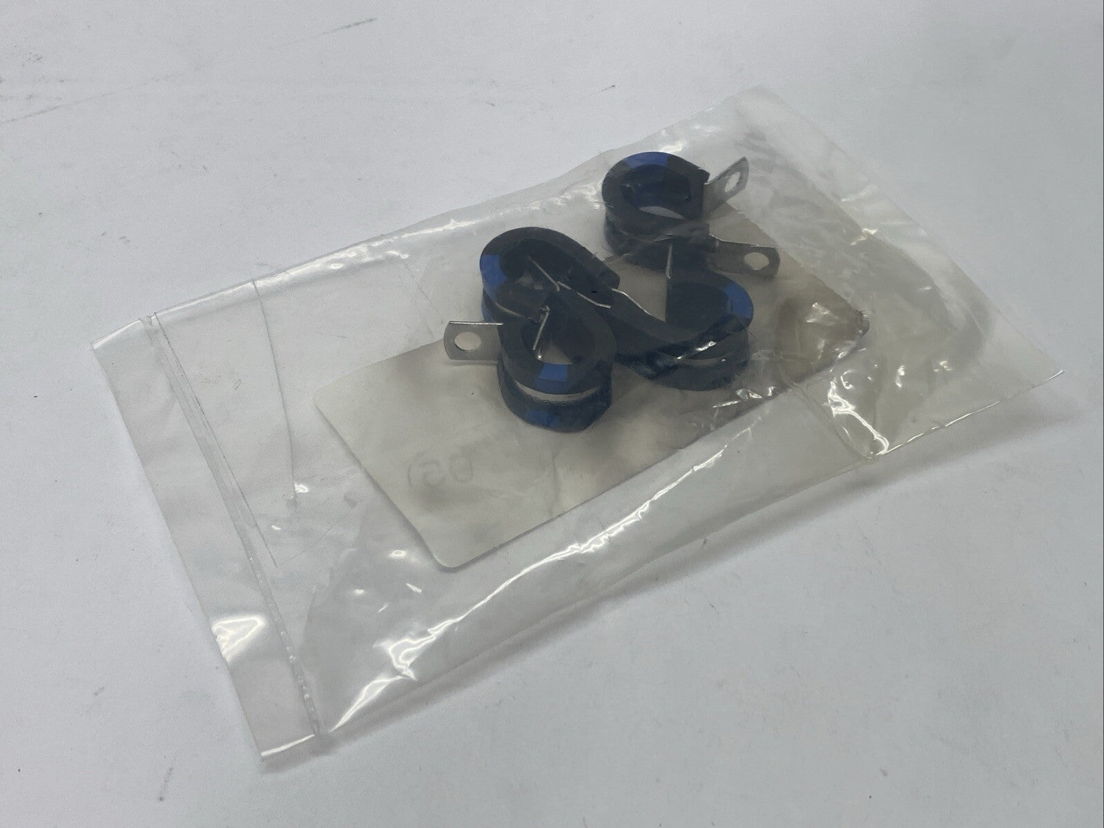 UMPCO MS21919WCG8 Rev E SS Cushion Clamp PKG OF 4 - Maverick Industrial Sales