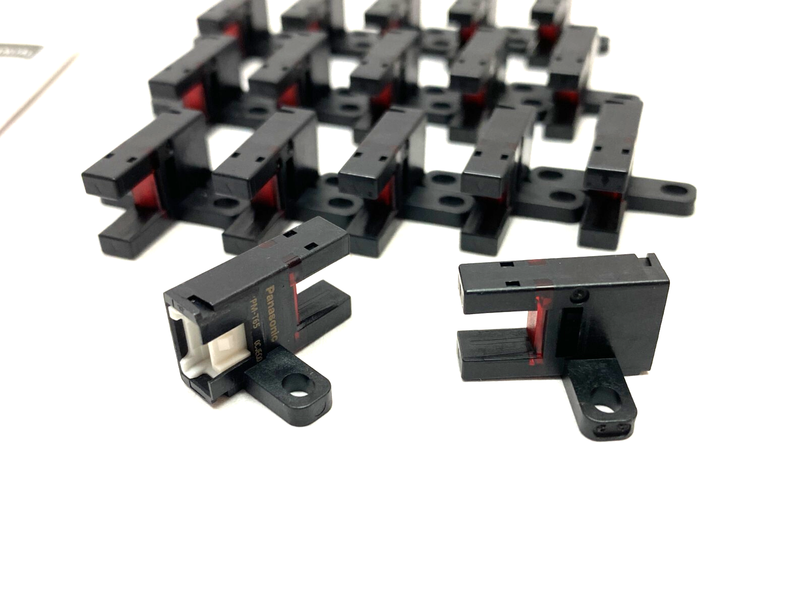 Panasonic PM-T65 U-Shaped Micro Photoelectric Sensor LOT OF 17 - New – Open box - Maverick Industrial Sales
