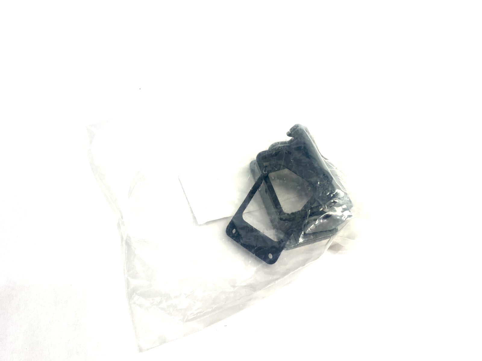 Harting 09300060301 Bulkhead Hood Mounted Housing Single Lever, HAN 6B-HBM-SL - Maverick Industrial Sales
