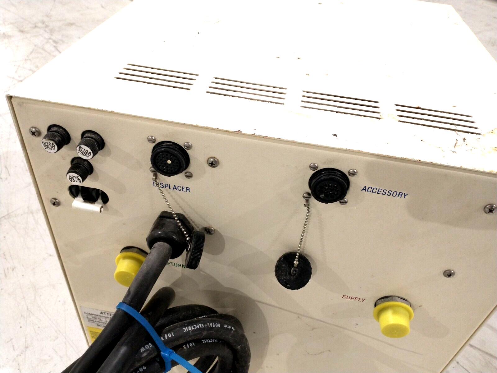 APD Cryogenics HC-4 MK2 Helium Compressor 260341E18G NO PLUG - Maverick Industrial Sales