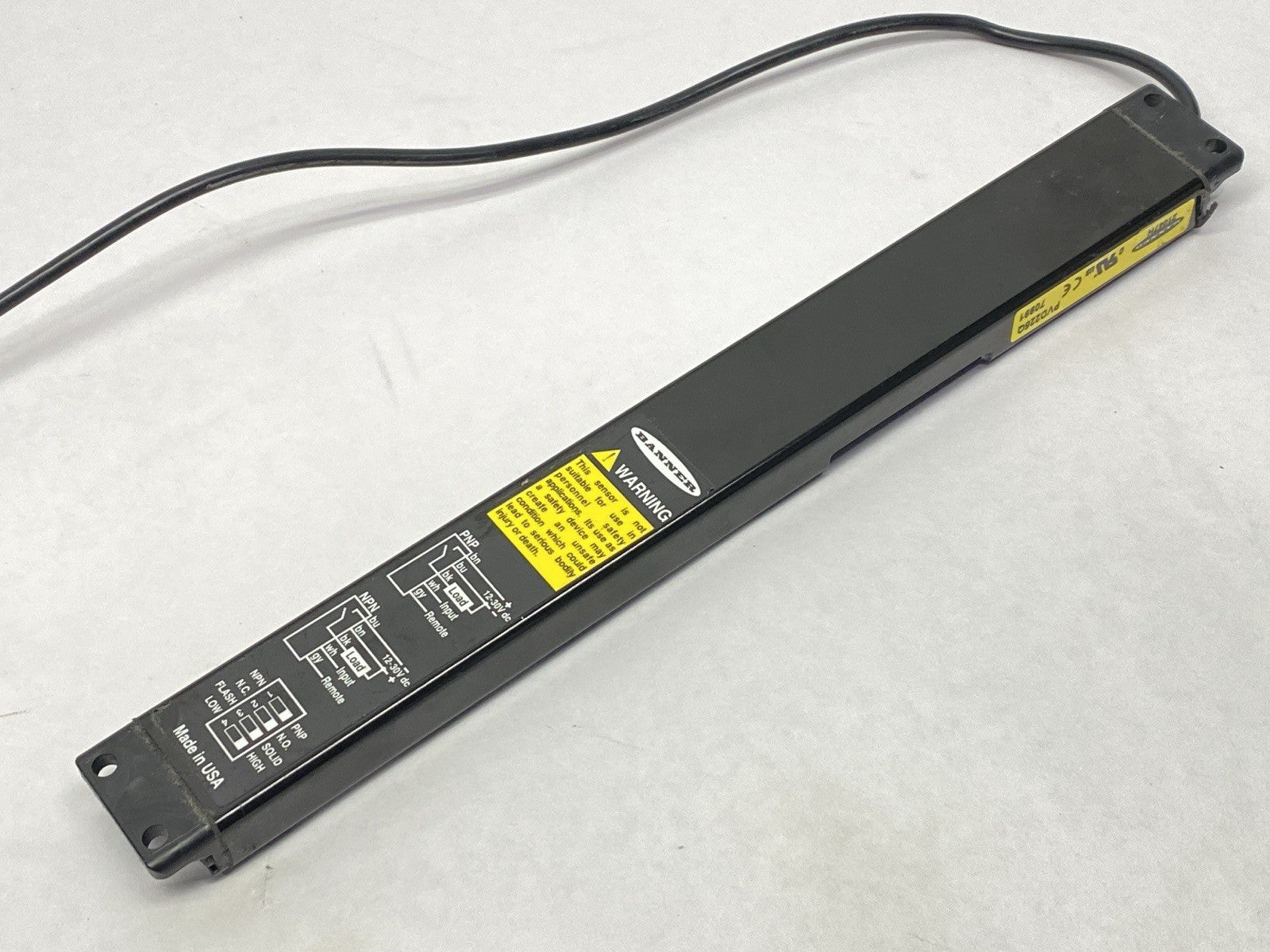 PVD225Q | Banner Single Piece Part Verification Array 70991 CUT CORD - For parts or not working - Maverick Industrial Sales