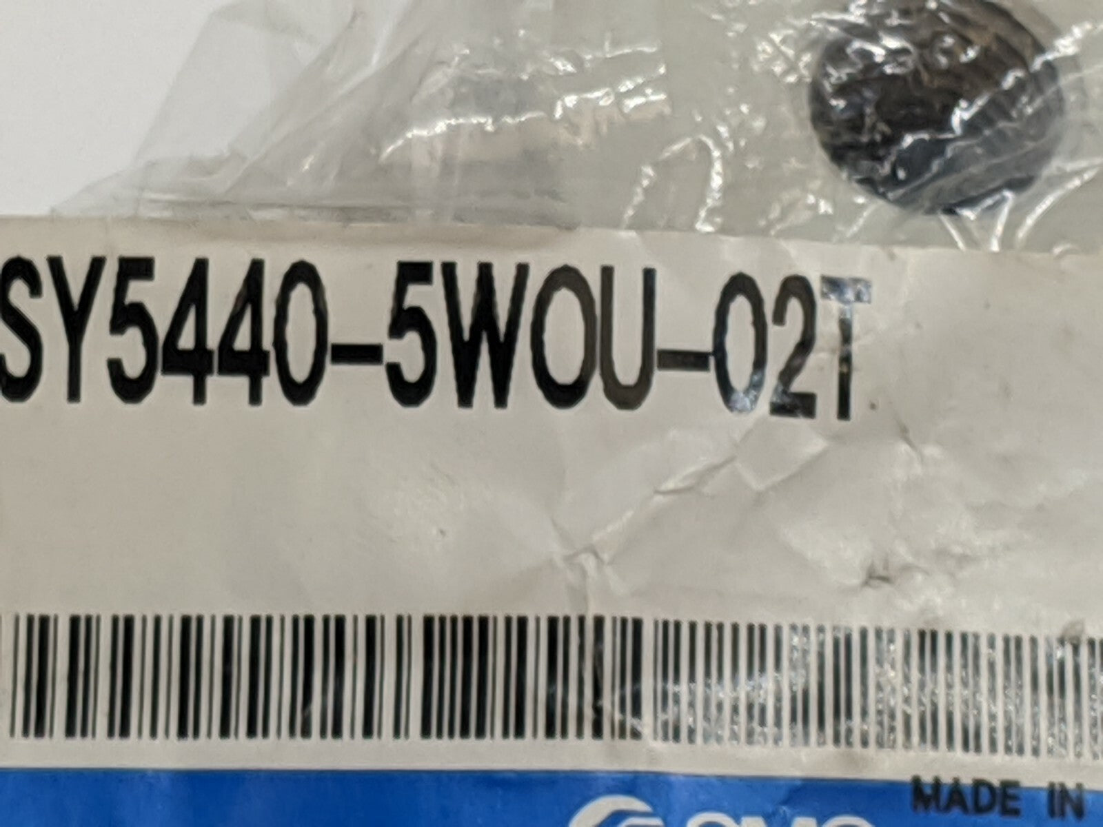 SY5440-5WOU-02T | SMC Double Solenoid Valve - New - Maverick Industrial Sales