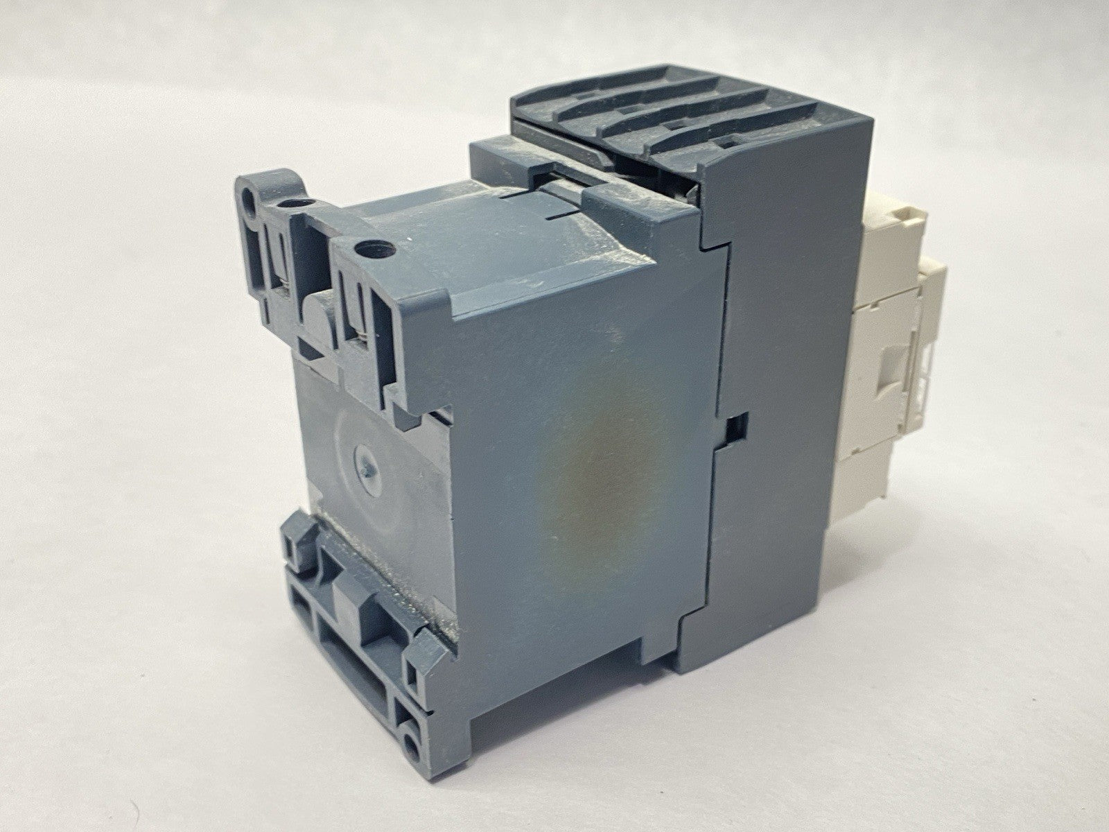 LC1DT20 | Schneider Electric Contactor 20A 24VDC w/ LAD4TBDL - Used - Maverick Industrial Sales