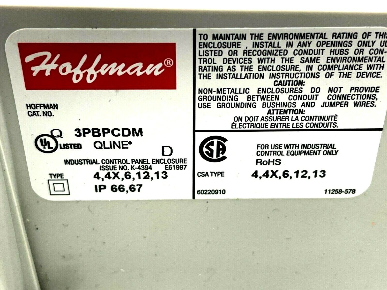Hoffman Q3PBPCDM QLine D Pushbutton Type Enclosure 3PB x 22.5mm MISSING SCREW - Maverick Industrial Sales