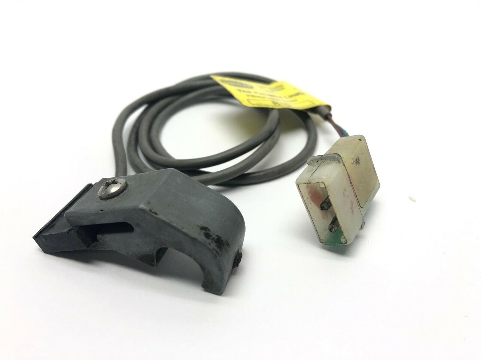 Fabco-Air RL-10 Piston Position Sensor with Mounting Bracket, The Pancake Line - Maverick Industrial Sales