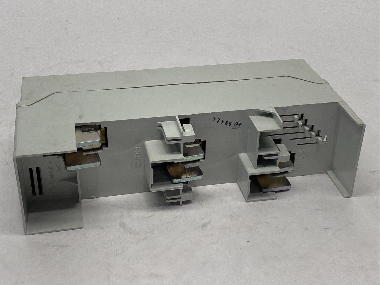 Wohner 01240 Connection Terminal Plate 3-Pole 175A 690V - Maverick Industrial Sales