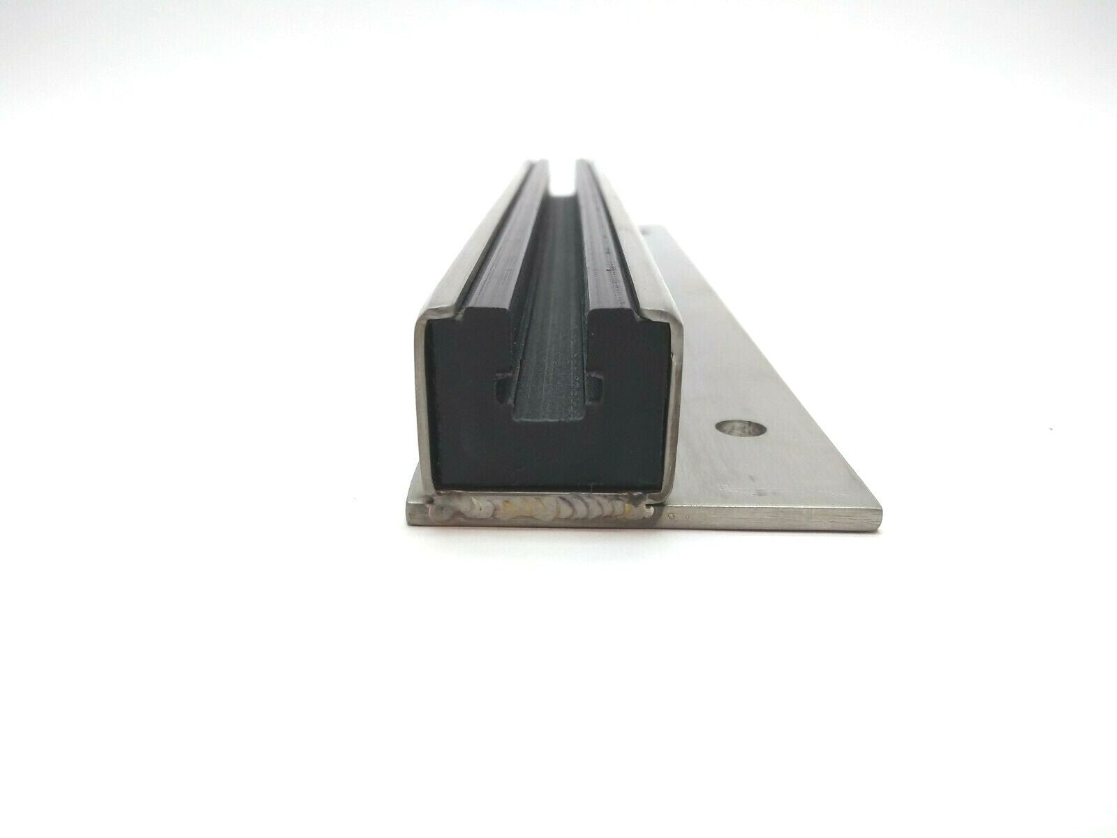 47500037