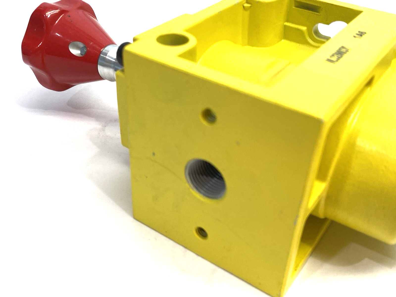 VL32N03Y | Emerson Numatics™ Lockout/Shutoff Valve, 3/8" In/Out, 1/2" Exhaust - New – Open box - Maverick Industrial Sales