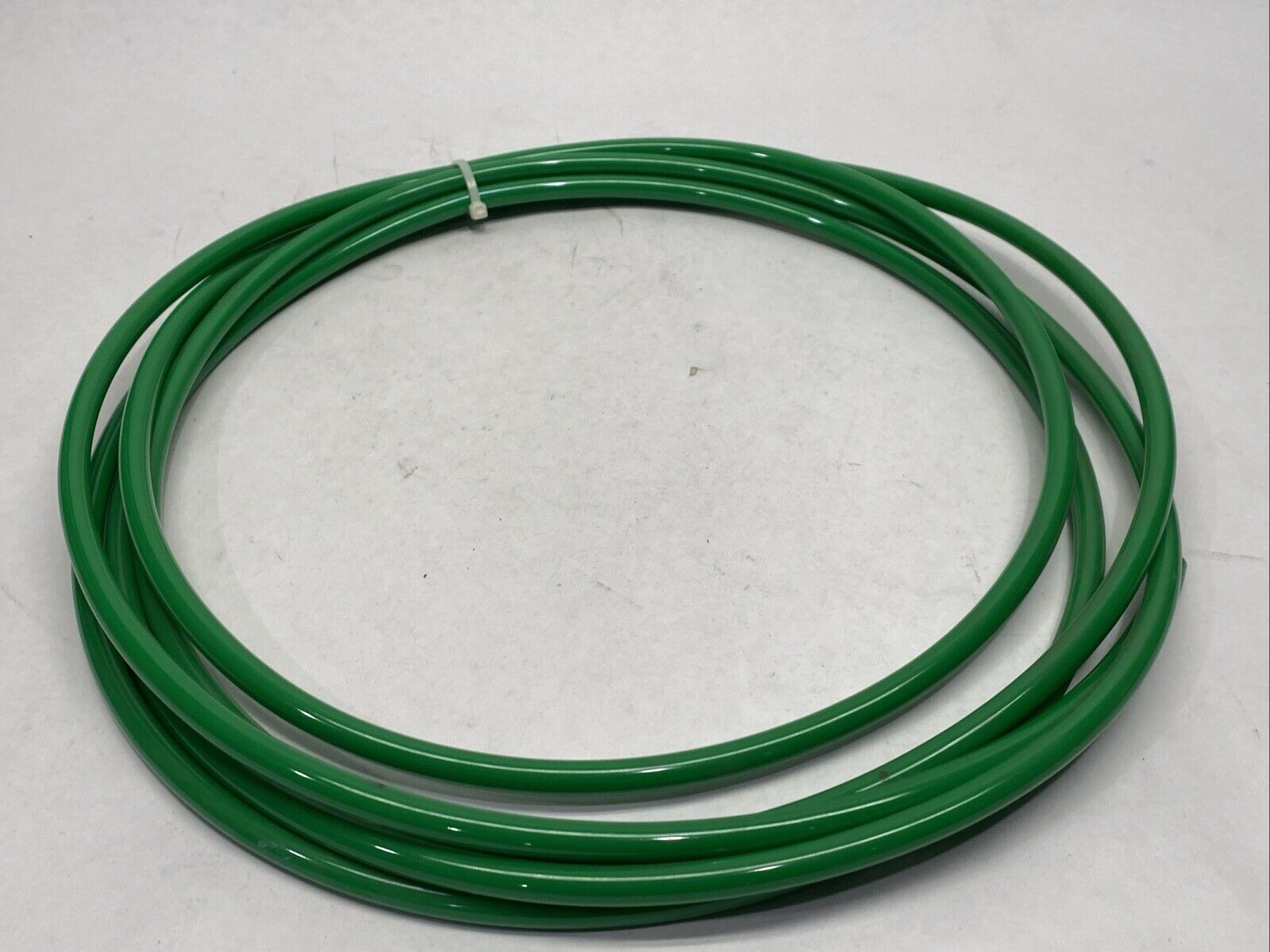 Freelin Wade 1J-206-06 Nylon Tubing Green 3/8" 160" Length - Maverick Industrial Sales