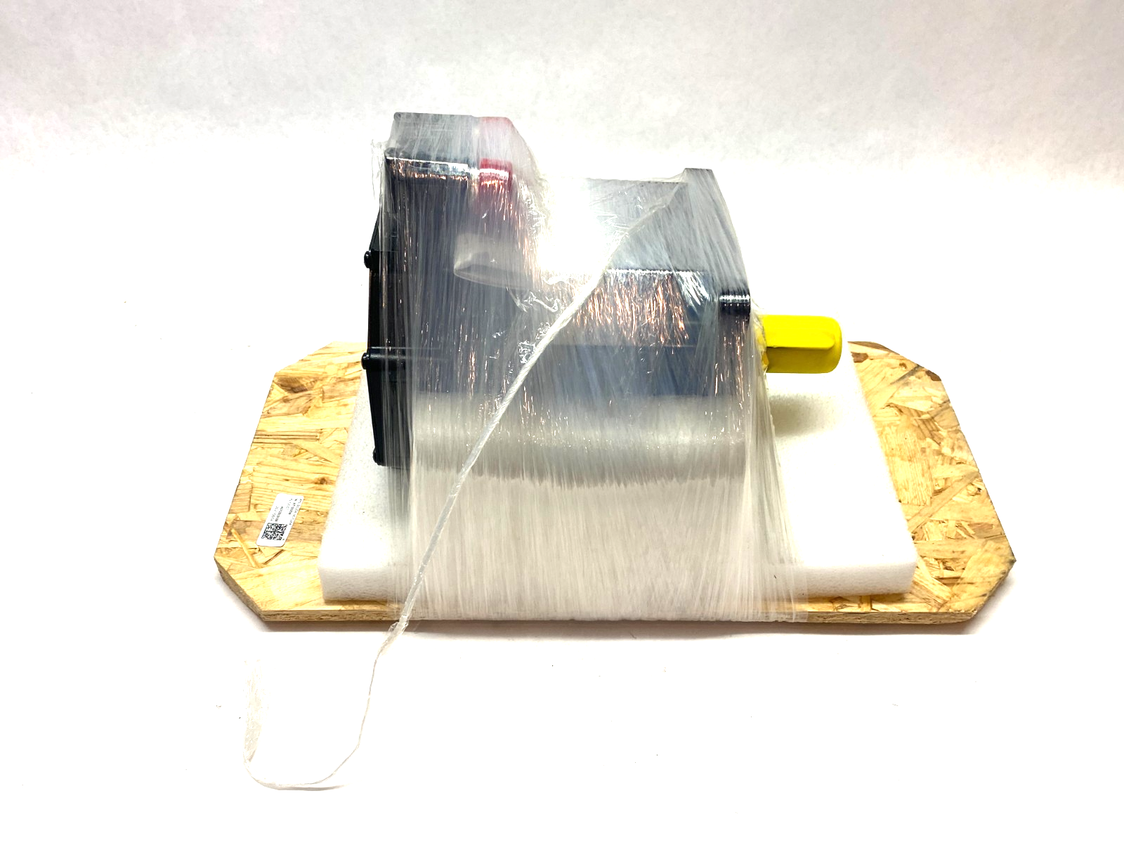 Allen Bradley MPL-B520K-MJ72AA Ser. A Servo Motor - Maverick Industrial Sales