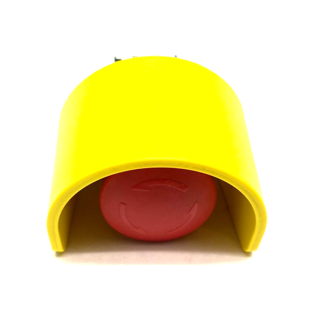 3SU1000-1HB20-0AA0 | Siemens E-Stop Pushbutton w/ Contacts, 3SU1900-0DY30-0AA0 - Used - Maverick Industrial Sales