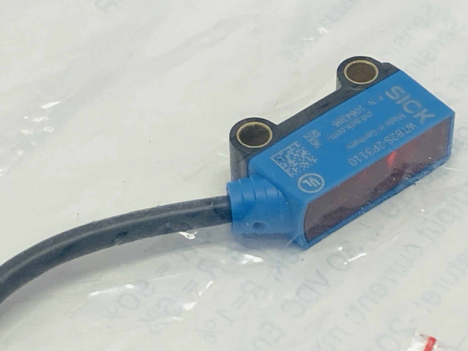Sick WTB2S-2P3110 Photoelectric Proximity Sensor 1064395 - Maverick Industrial Sales