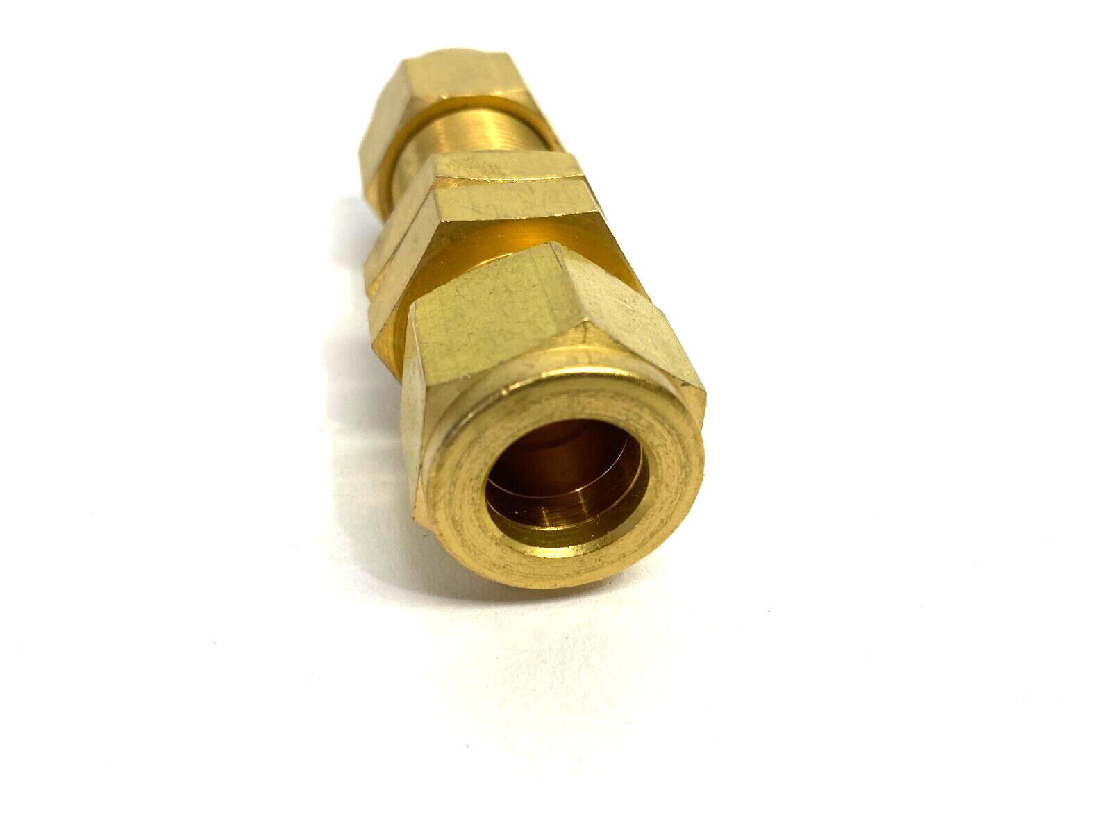 Swagelok B-810-61 Brass Bulkhead Compression Tube Fitting 1/2" OD Tube - Maverick Industrial Sales