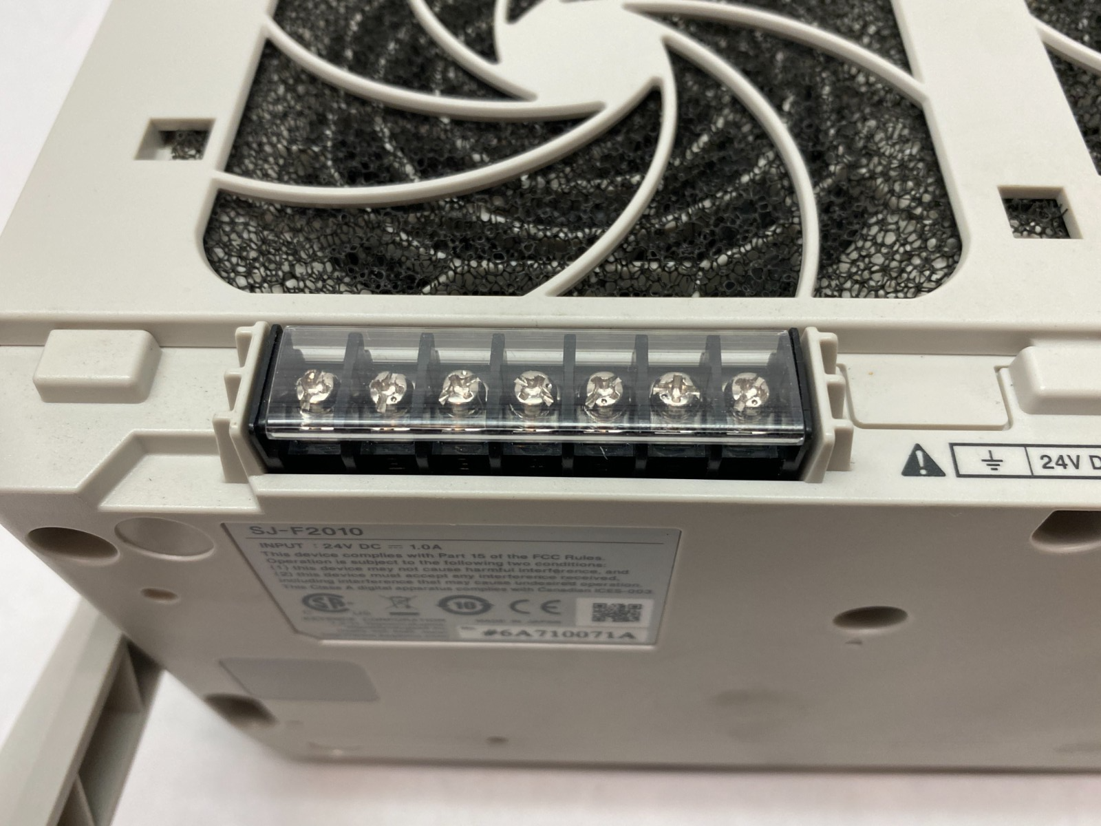 SJ-F2010 | Keyence High-Speed, High-Precision, Wide-Area Static Elimination Blower - Used - Maverick Industrial Sales