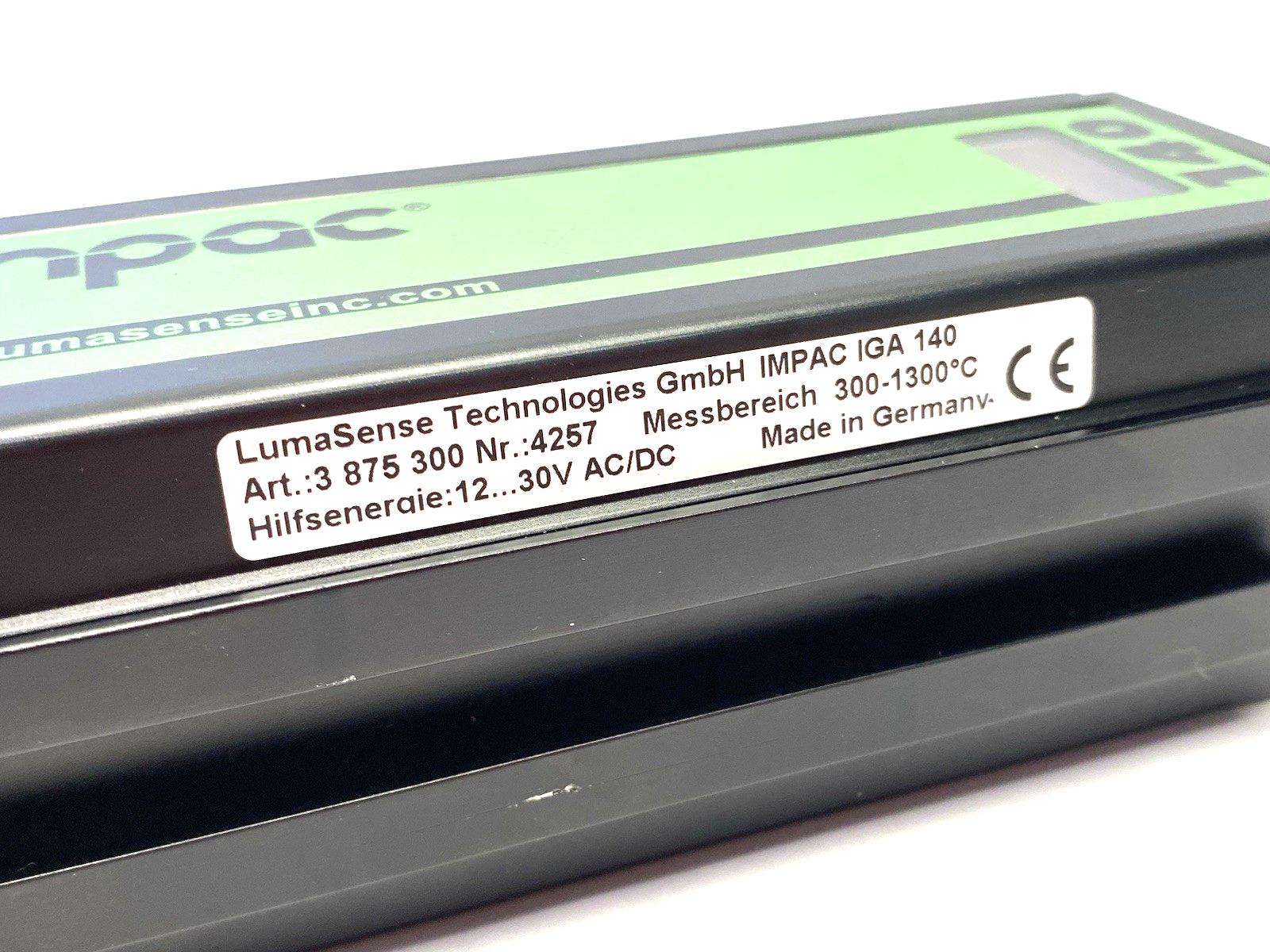 3875300 | LumaSense IMPAC IGA 140 Digital Pyrometer, Non-Contact, 300 to 1300°C - Used - Maverick Industrial Sales