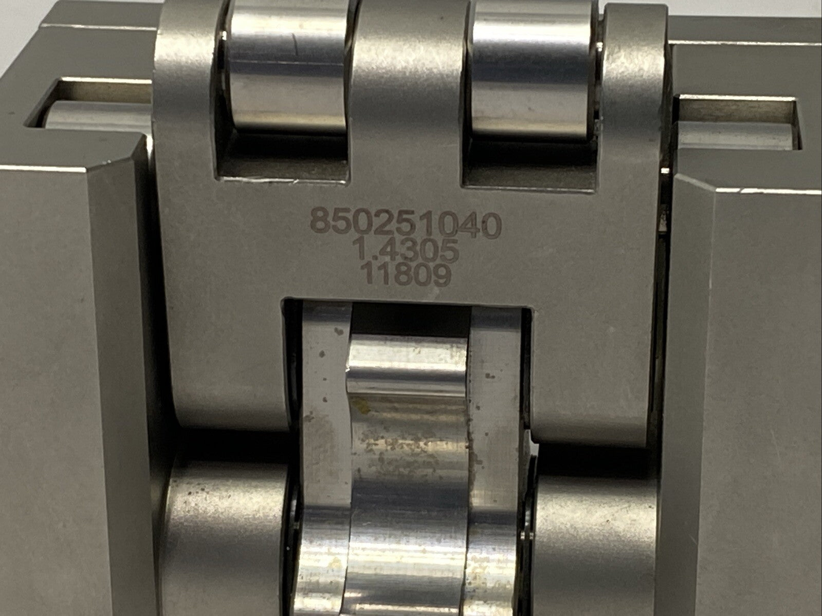 Scanlab 850251011-R00 Lock Assembly 850251040 850251051-R00 11809 - Maverick Industrial Sales