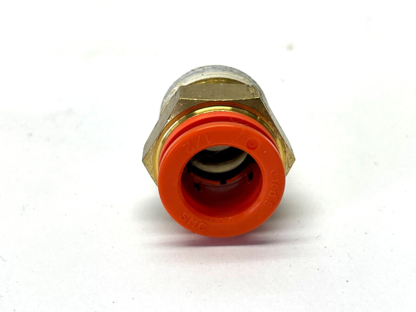 KQ2S13-37AS | SMC Hex Head Connector Fitting 1/2" One Touch 1/2" NPT LOT OF 6 - Used - Maverick Industrial Sales