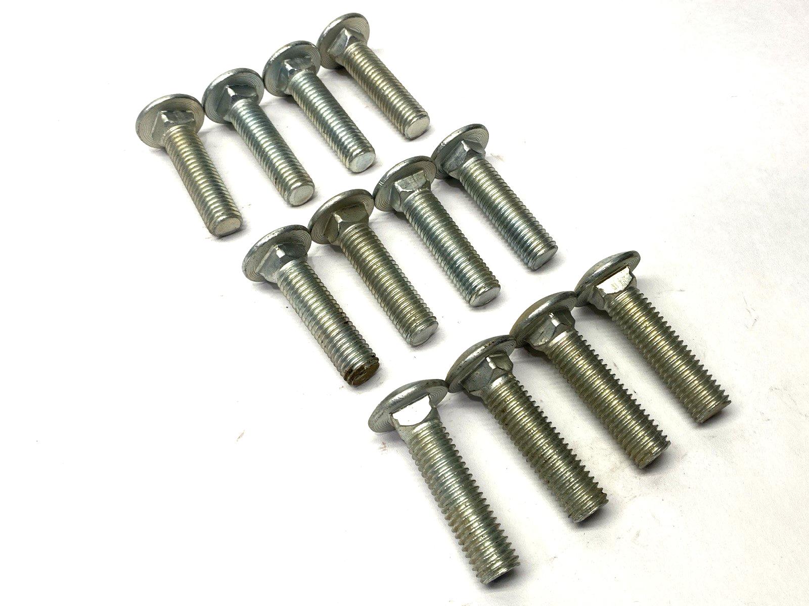 5/8"-11 x 2-1/2" Carriage Bolts Grade 2 LOT OF 12 SHELFWARE - New – Open box - Maverick Industrial Sales