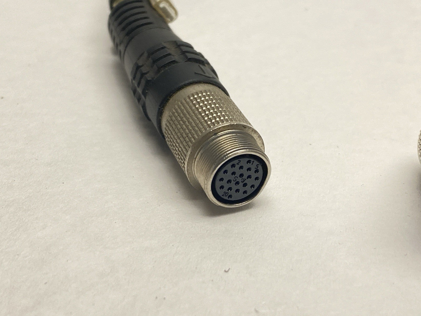 Keyence CB-B05LR Extension Cable L-Shaped 0.5m Length - Maverick Industrial Sales