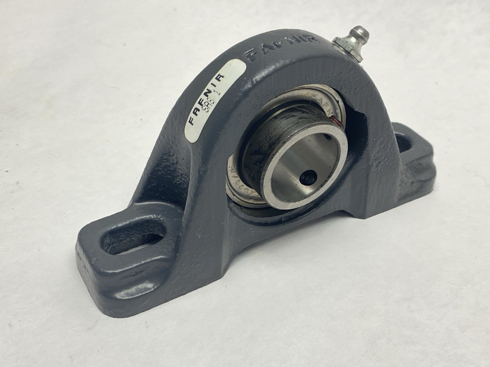 SAS1 | Fafnir Pillow Block Mounted Ball Bearing 1" Bore 2-Bolt - New – Open box - Maverick Industrial Sales