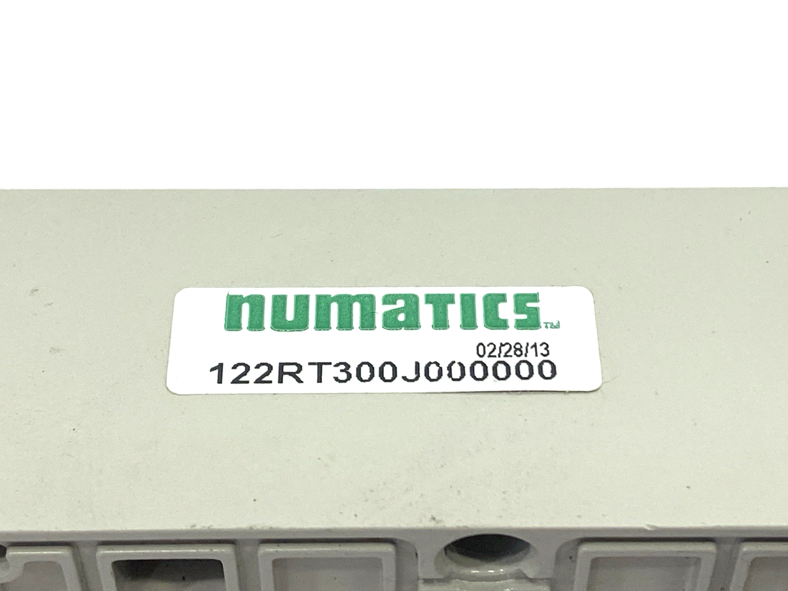 Numatics 122RT300J000000 Pneumatic Manifold Regulator Assembly - Maverick Industrial Sales