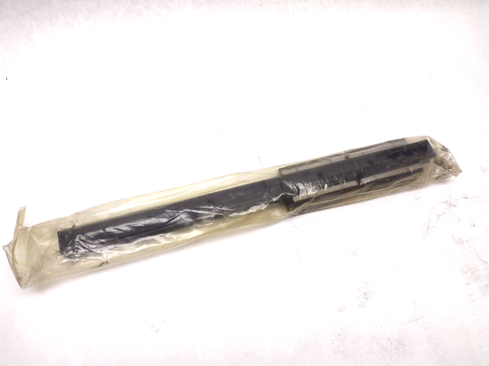 SGL25TFBT2T2-400/W2F | Nippon Bearing Slide Guide - New – Open box - Maverick Industrial Sales