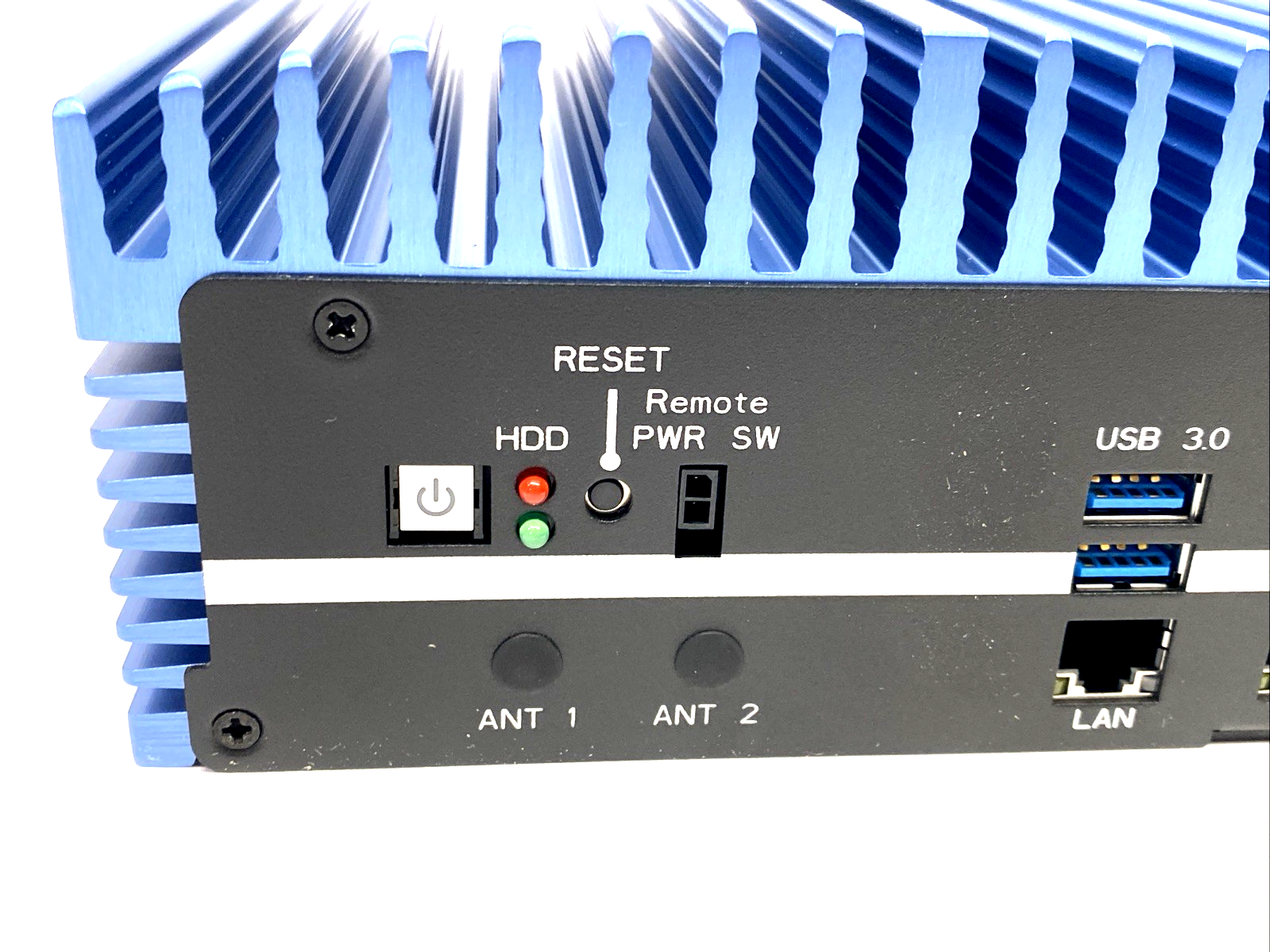 RW-BOXER-6641-A2-1110-DES-002 | Aaeon BOXER-6641, PC i7-8700T 512GB SSD 16G DDR4, - New – Open box - Maverick Industrial Sales