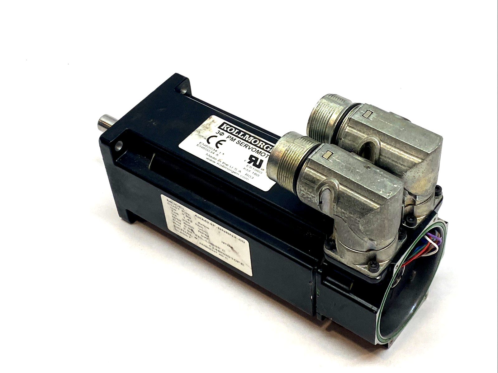 AKM24F-BNBN2-00 | Kollmorgen Servo Motor 3-Phase AKM24 F-Stack - For parts or not working - Maverick Industrial Sales