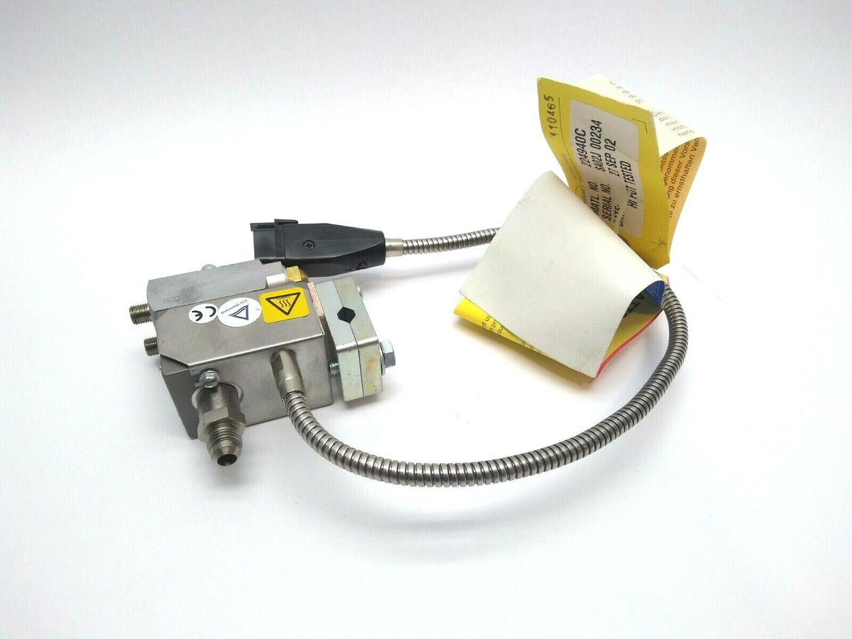 H-402T 224940C | Nordson PRO BLUE Dual Hot Melt 240V 200W Adhesive Gun With Kit - New – Open box - Maverick Industrial Sales
