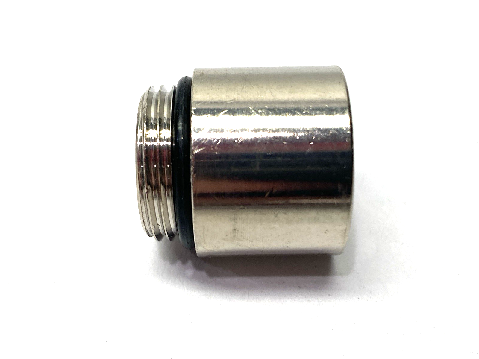 Mencom M20-1/2 Adapter M20 Male to 1/2" NPT Female LOT OF 7 - Maverick Industrial Sales