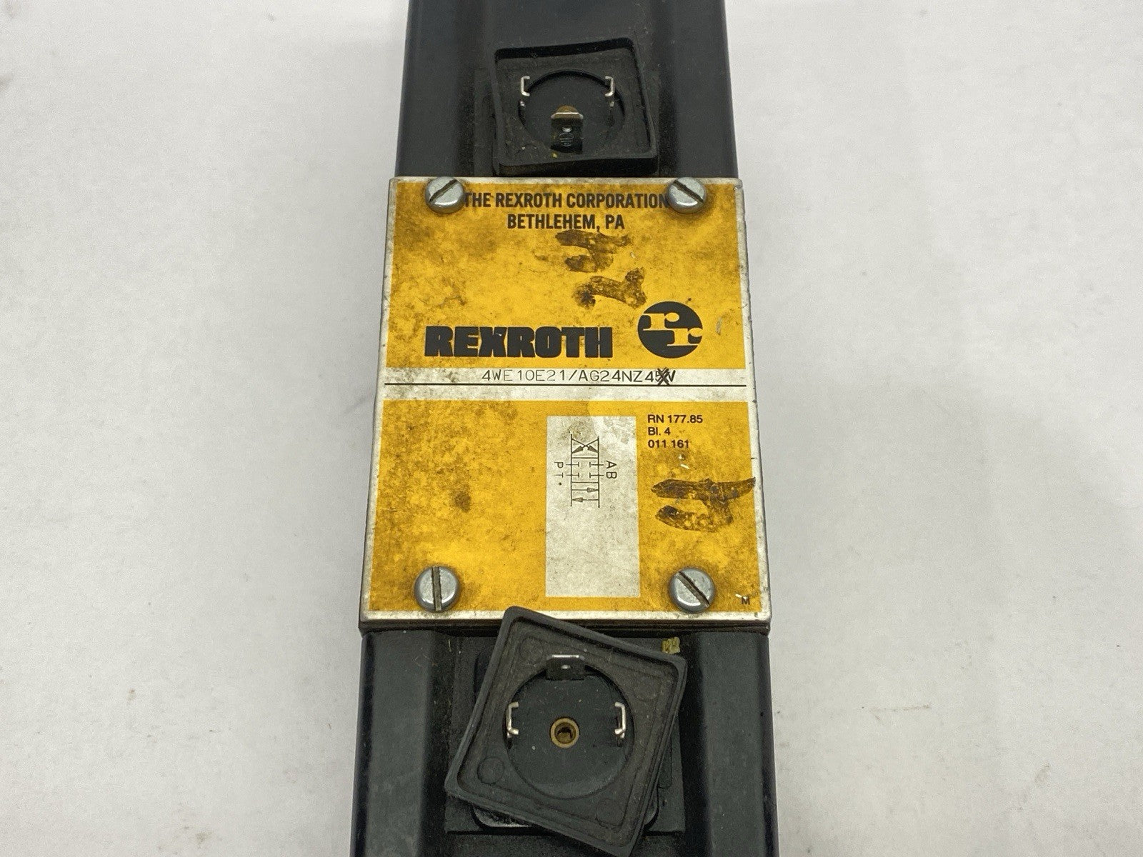 Rexroth 4WE10E21/AG24NZ45V Solenoid Valve - Maverick Industrial Sales