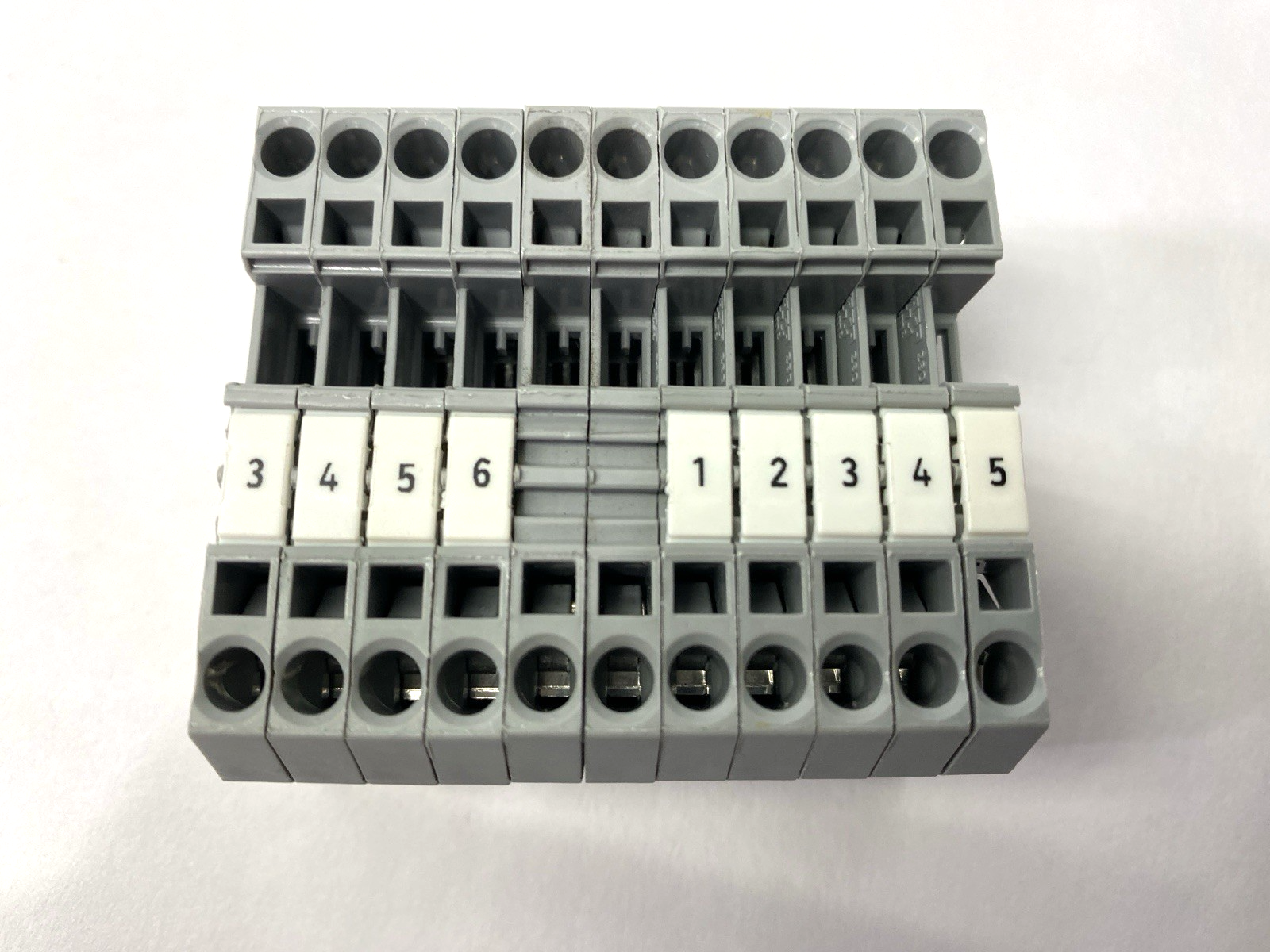 Wago 280-901 Terminal Block 2-Conductor LOT OF 11 - Maverick Industrial Sales