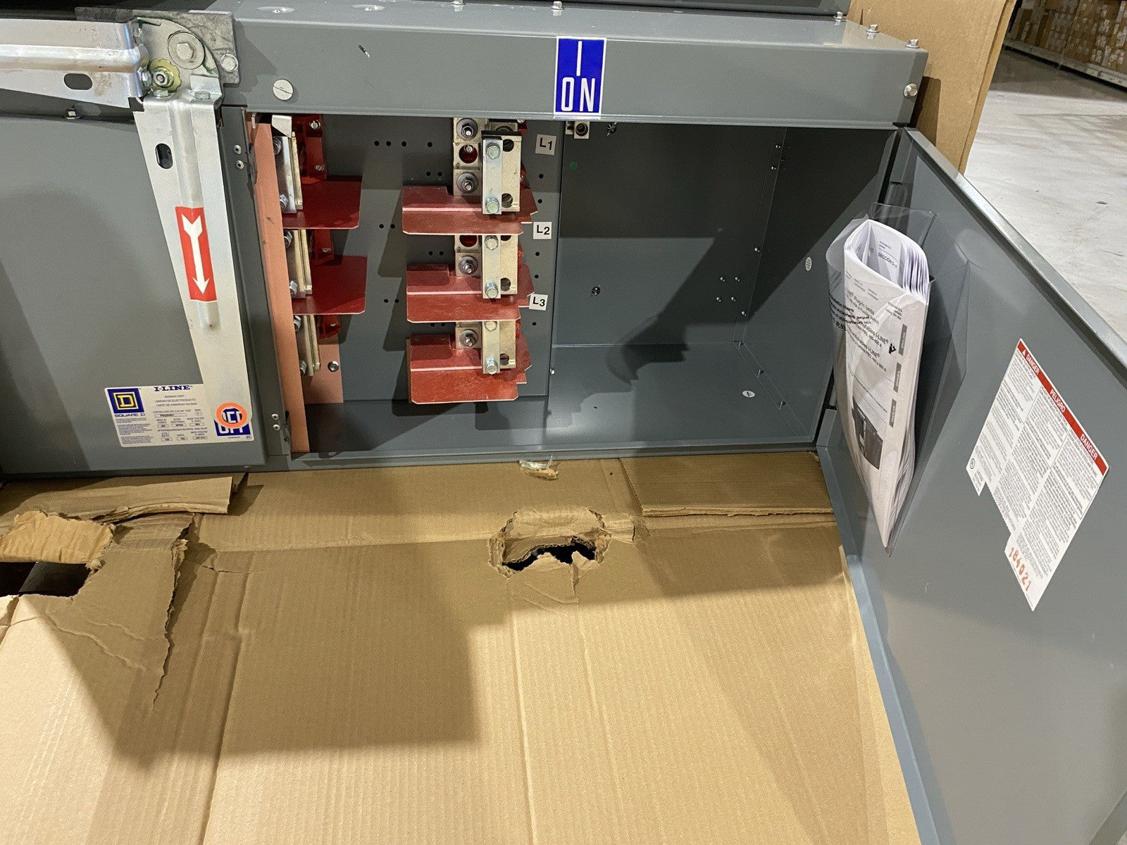 Square D PBQ3640G Plug-in I-Line Busway Fusible 400A 600VAC 3P, 3 fuse + G - Maverick Industrial Sales