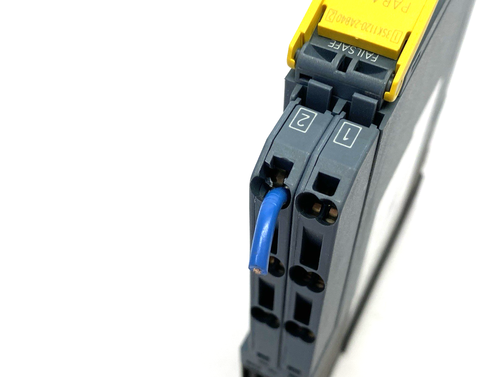 Siemens 3SK1120-2AB40 SIRIUS Advanced Basic Safety Relay BROKEN TERMINAL - Maverick Industrial Sales