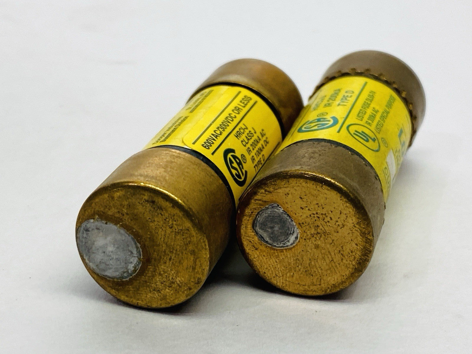 Bussmann LPJ-1SP Low-Peak Dual Element Time Delay Fuse 1A 600VAC LOT OF 2 - Maverick Industrial Sales
