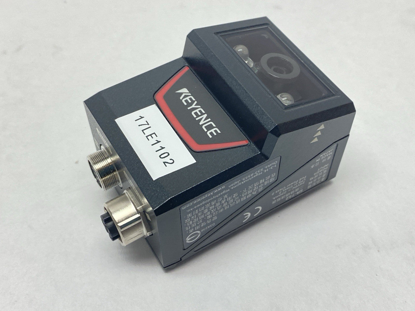 SR-752 | Keyence Ethernet-Compatible 2D Code Reader Long-Distance Type - New – Open box - Maverick Industrial Sales