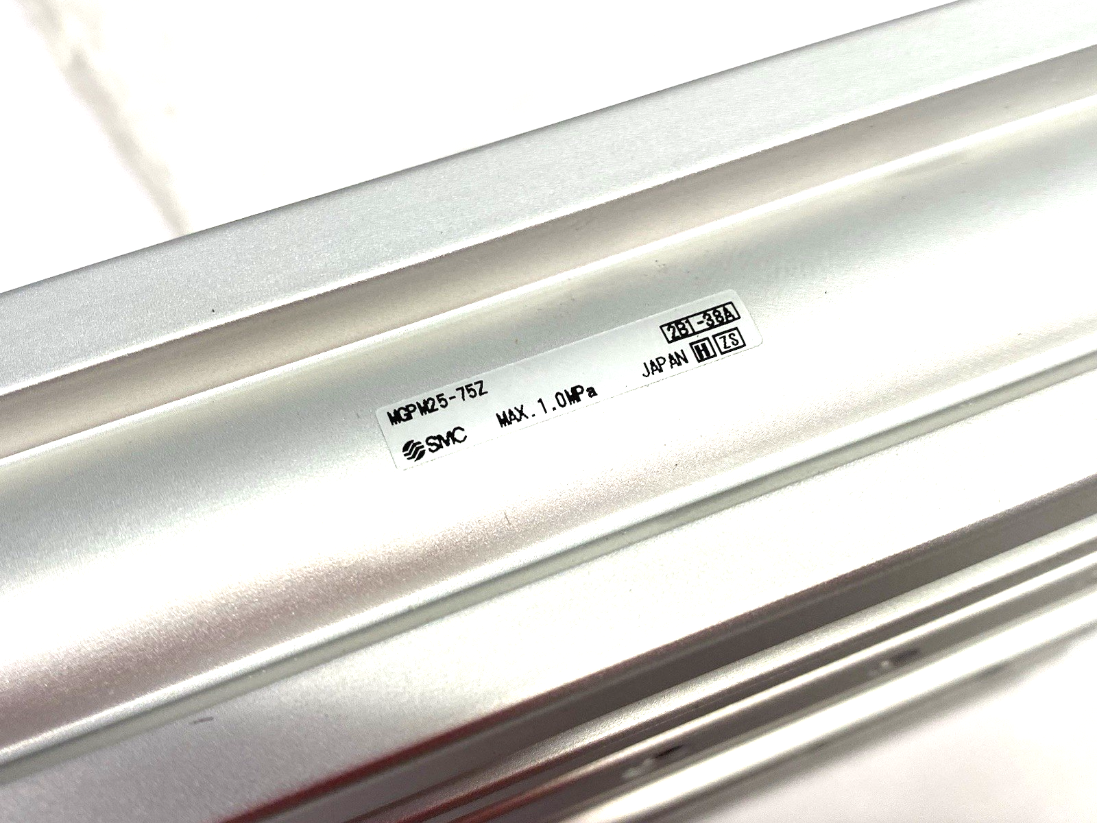 MGPM25-75Z | SMC Compact Pneumatic Guide Cylinder 25mm Bore 75mm Stroke - New Other - Maverick Industrial Sales