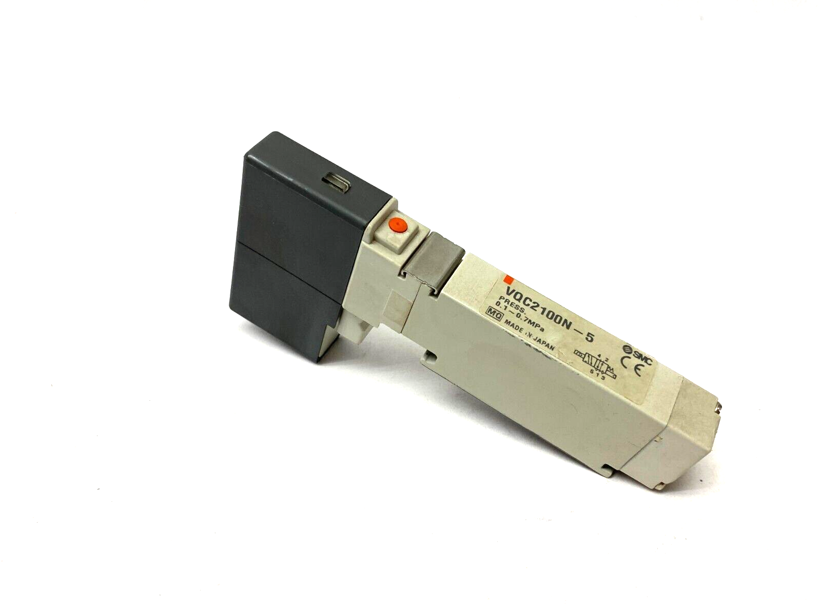 SMC VQC2100N-5 Solenoid Valve 5-Port Max Pressure 0.1~0.7MPa - Maverick Industrial Sales