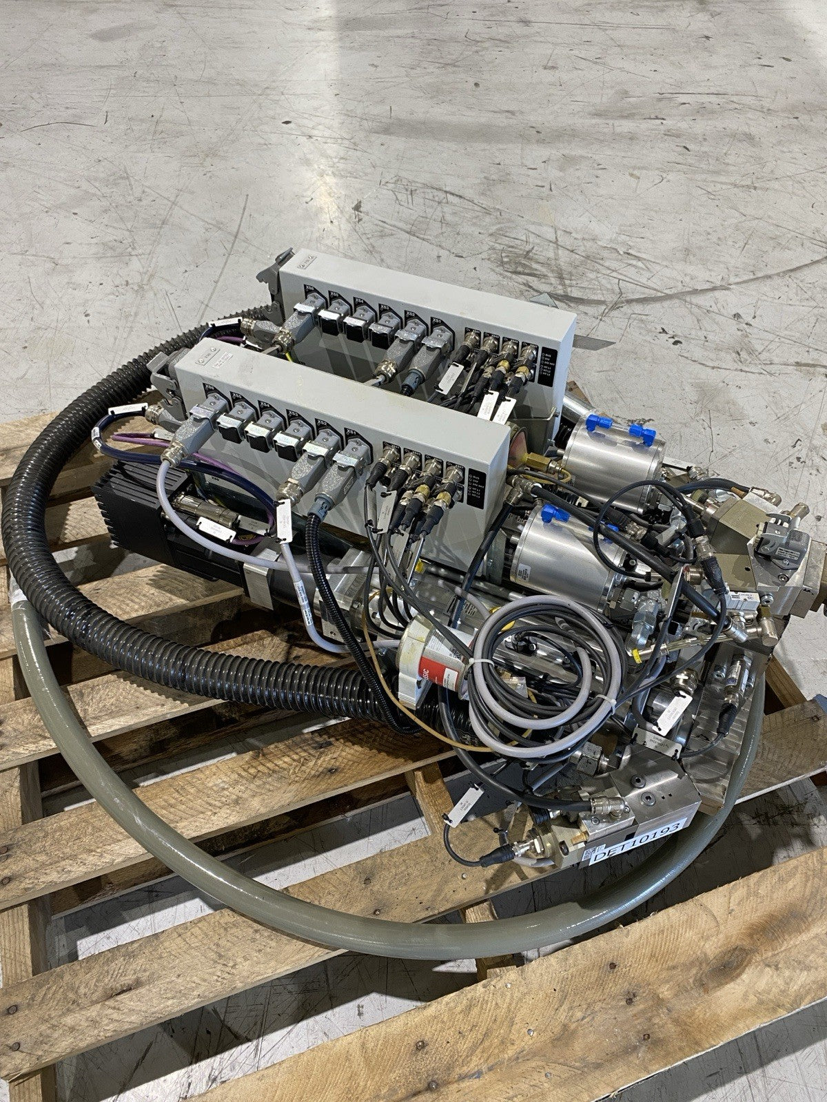 83724.000045 | Atlas Copco SCA Dispenser Meter - Used - Maverick Industrial Sales