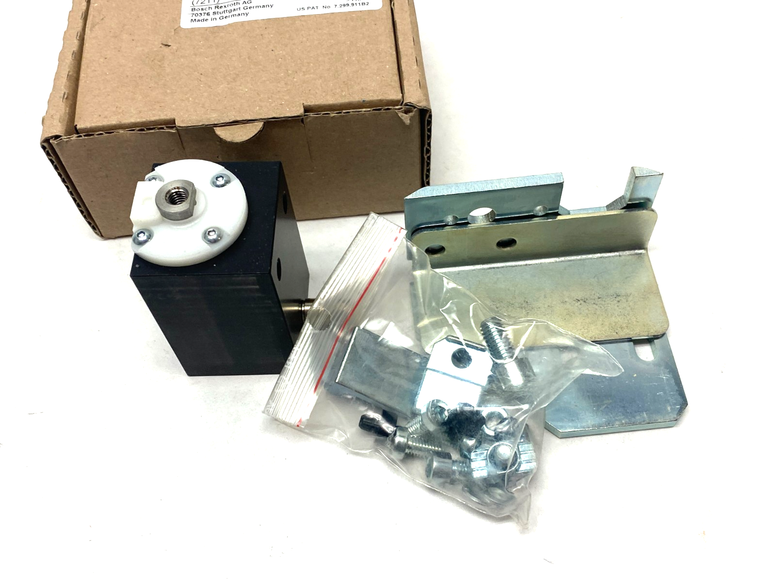 3842557983 | Bosch Rexroth Pneumatic Damper DA 2/60 - New - Maverick Industrial Sales