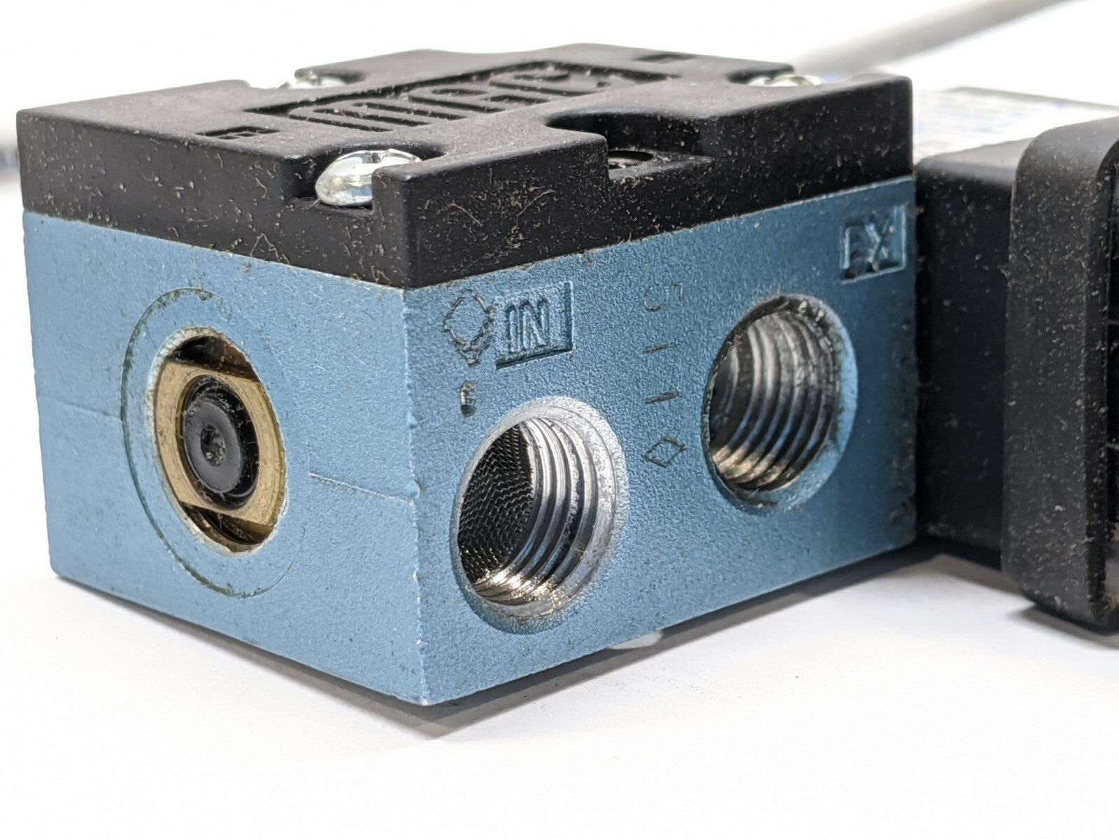 MAC 45A-AA1-DDAJ-1JM Solenoid Valve w/ 3 Pin Connector - Maverick Industrial Sales