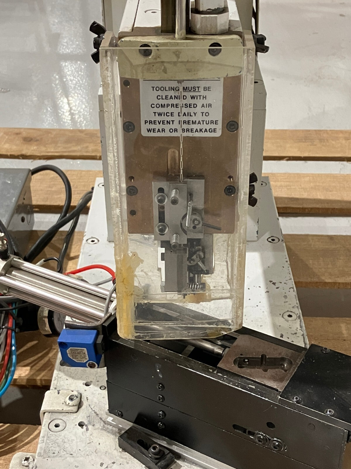 Autosplice Terminal Pin Insertion Machine w/ Foot Pedal 715294 - Maverick Industrial Sales