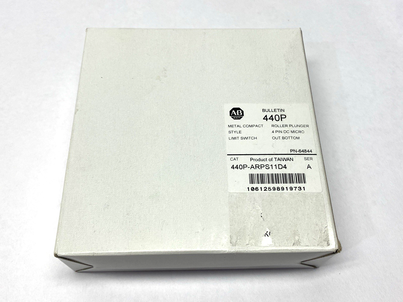 440-ARPS11D4 | Allen Bradley Ser. A Compact Metal Limit Switch 4-Pin - New - Maverick Industrial Sales