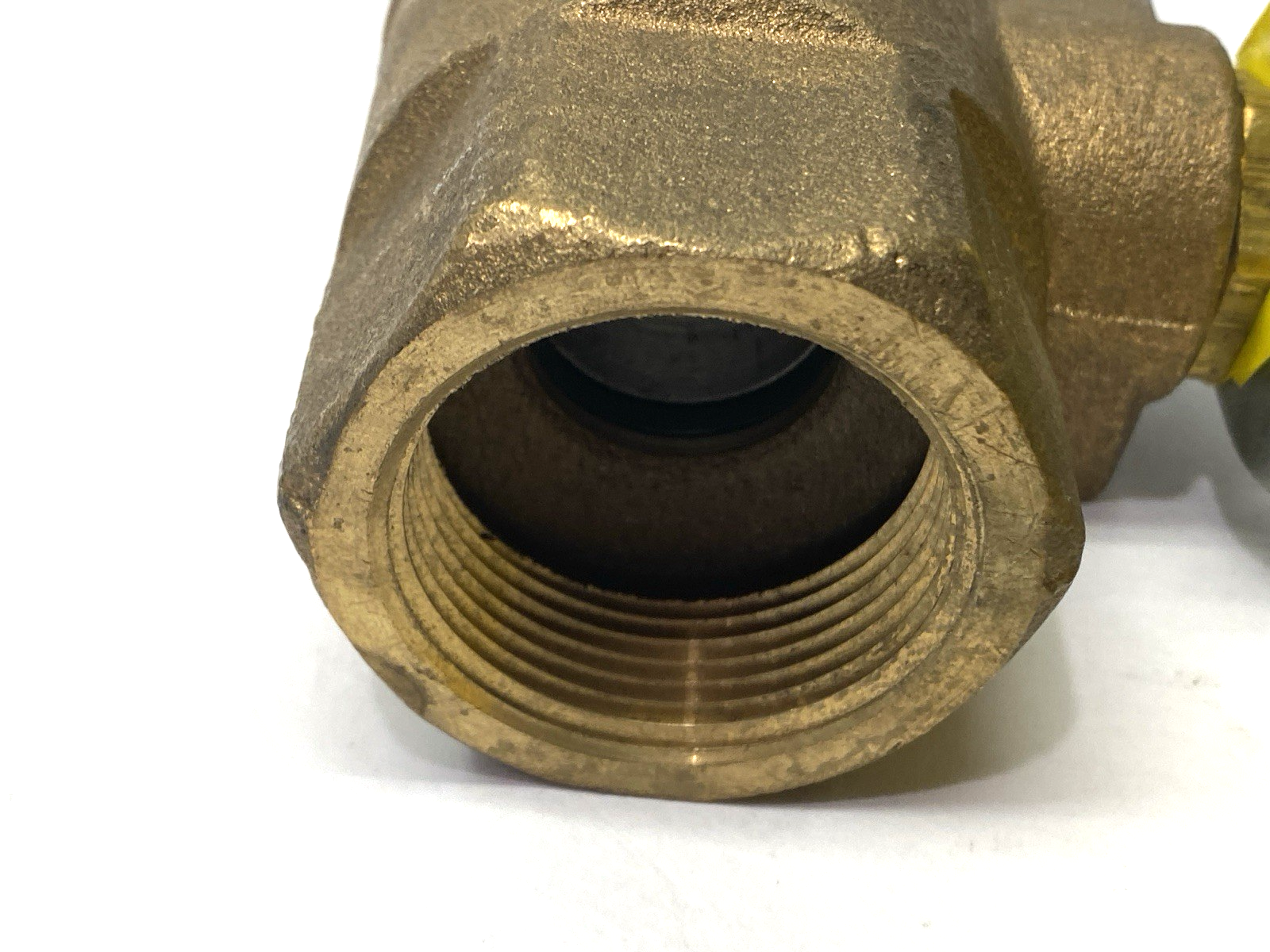 Apollo 70-146-64 Bronze Ball Valve 600CWP 1-1/4" NPT SHELFWARE - New – Open box - Maverick Industrial Sales