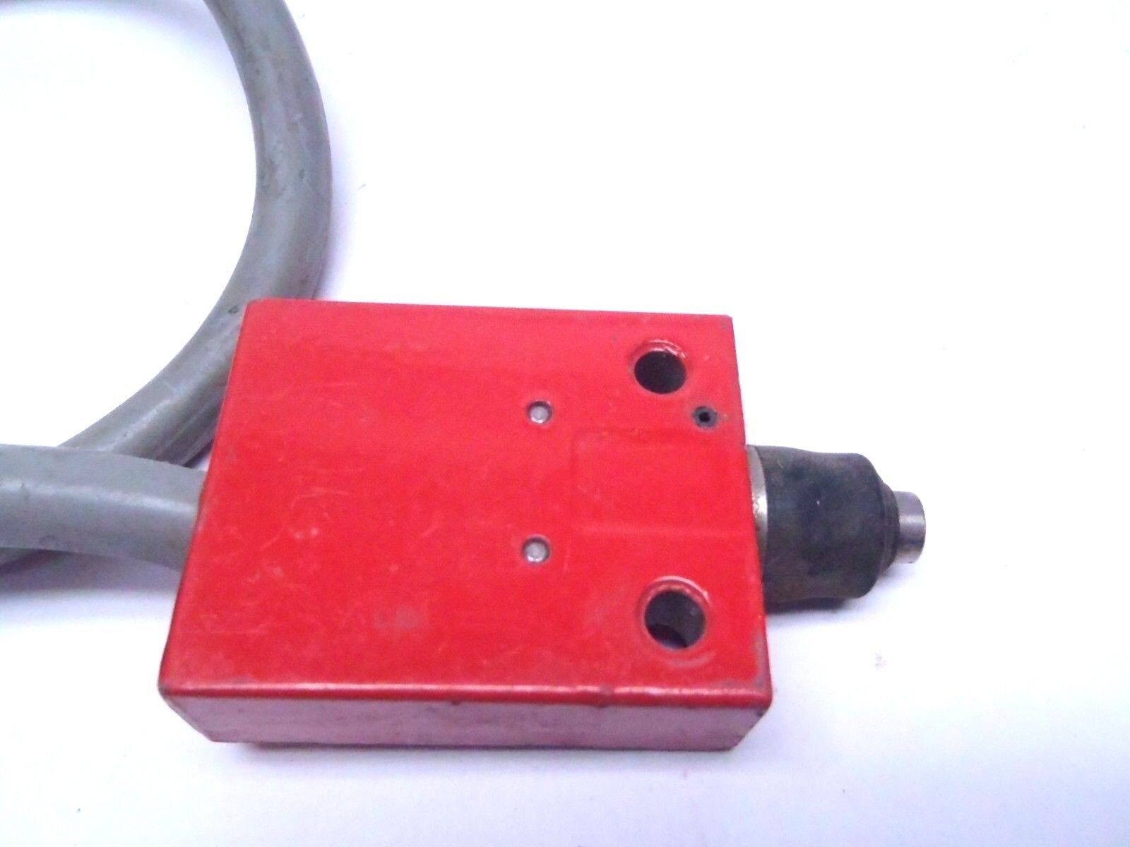 Honeywell 924CE18-S6 Miniature Safety Limit Switch - Maverick Industrial Sales