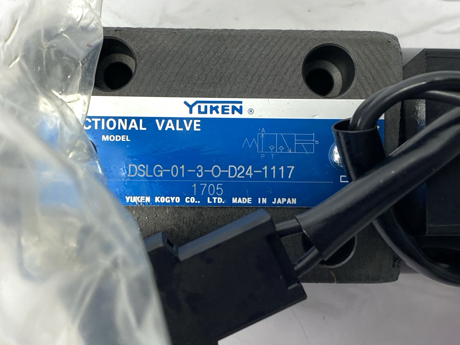 Yuken DSLG-01-3-0-D24-1117 Solenoid Directional Control Valve 3-Position - Maverick Industrial Sales