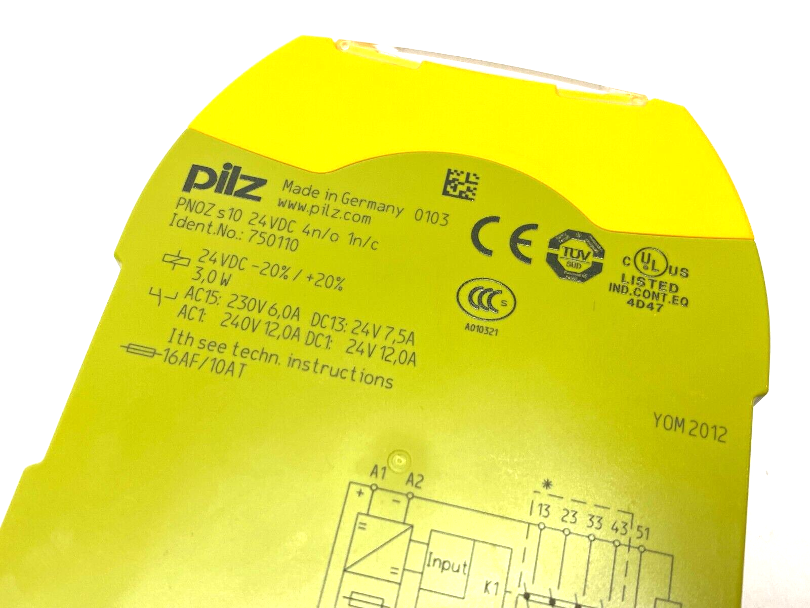PNOZ s10 24VDC 4n/o 1n/c,750110 | Pilz PNOZ s10 24VDC 4n/o 1n/c PNOZsigma Safety Contact Expansion Module 750110 - Used - Maverick Industrial Sales