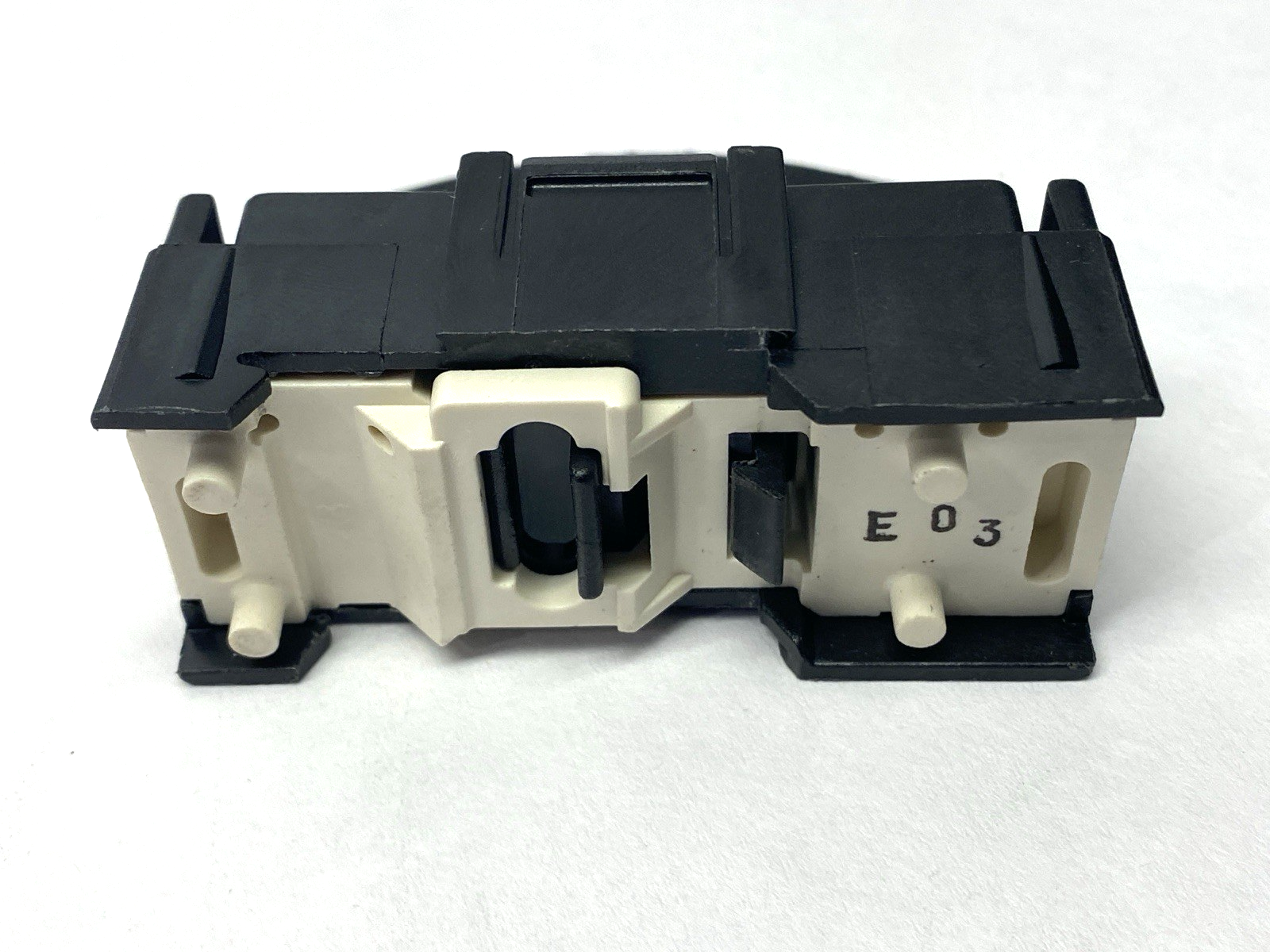 JT60030 | Eaton Bussmann Fuse Holder Class J 30A 600V BASE ONLY LOT OF 3 - Used - Maverick Industrial Sales