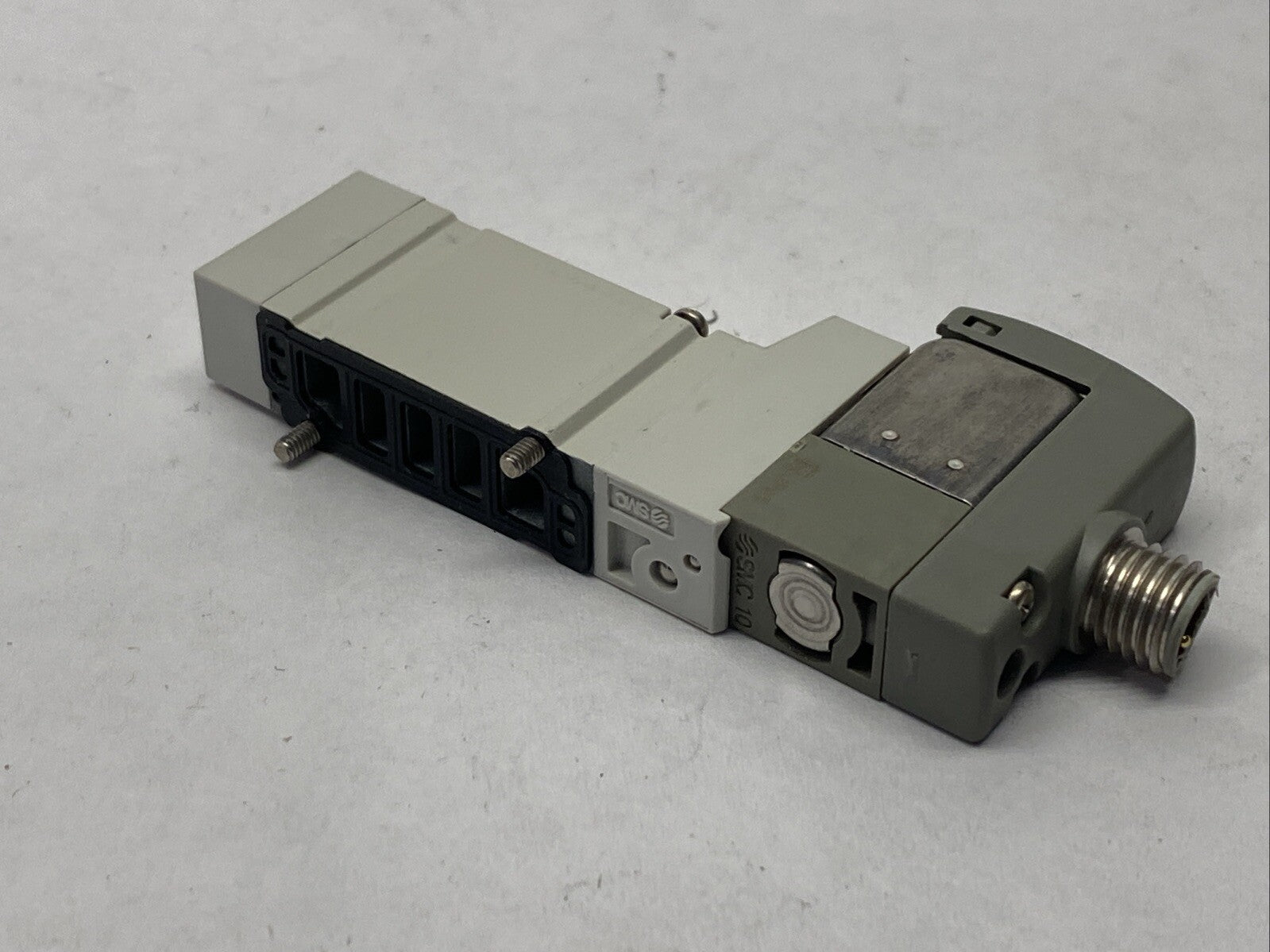 SMC SY3140-5WO Pneumatic Solenoid Valve 5-Port 24VDC - Maverick Industrial Sales