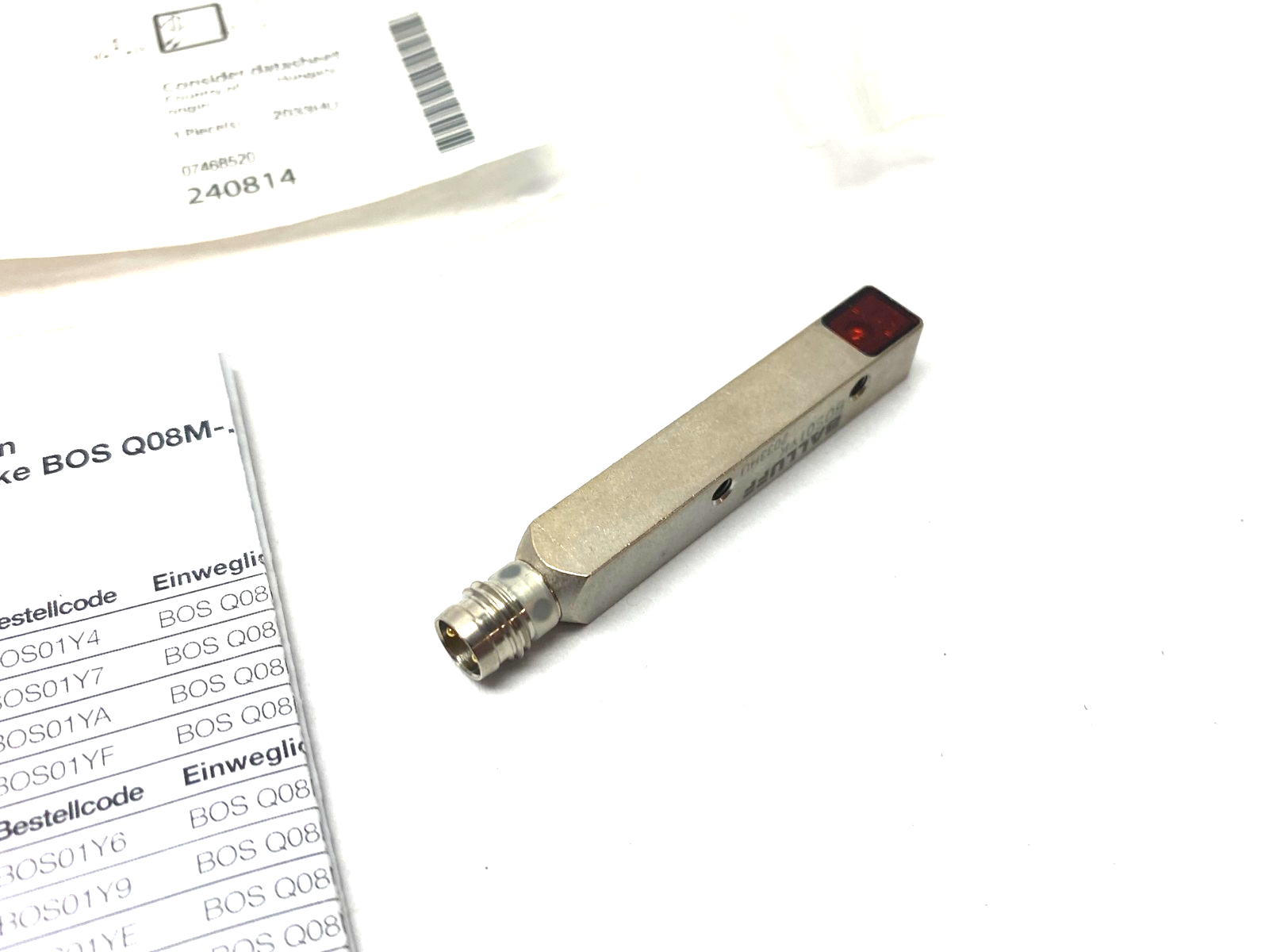Balluff BOS01YK Square Through-Beam Photoelectric Sensor BOS Q08M-X-KS21-S49 - Maverick Industrial Sales